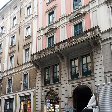 Brera District 2 Bedrooms -Youhosty-3